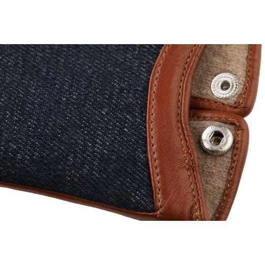SADDLE BROWN