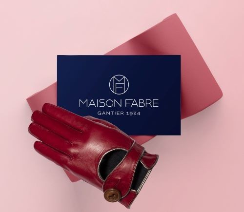 Find the perfect gift! Offer the exclusive MAISON FABRE gift card.